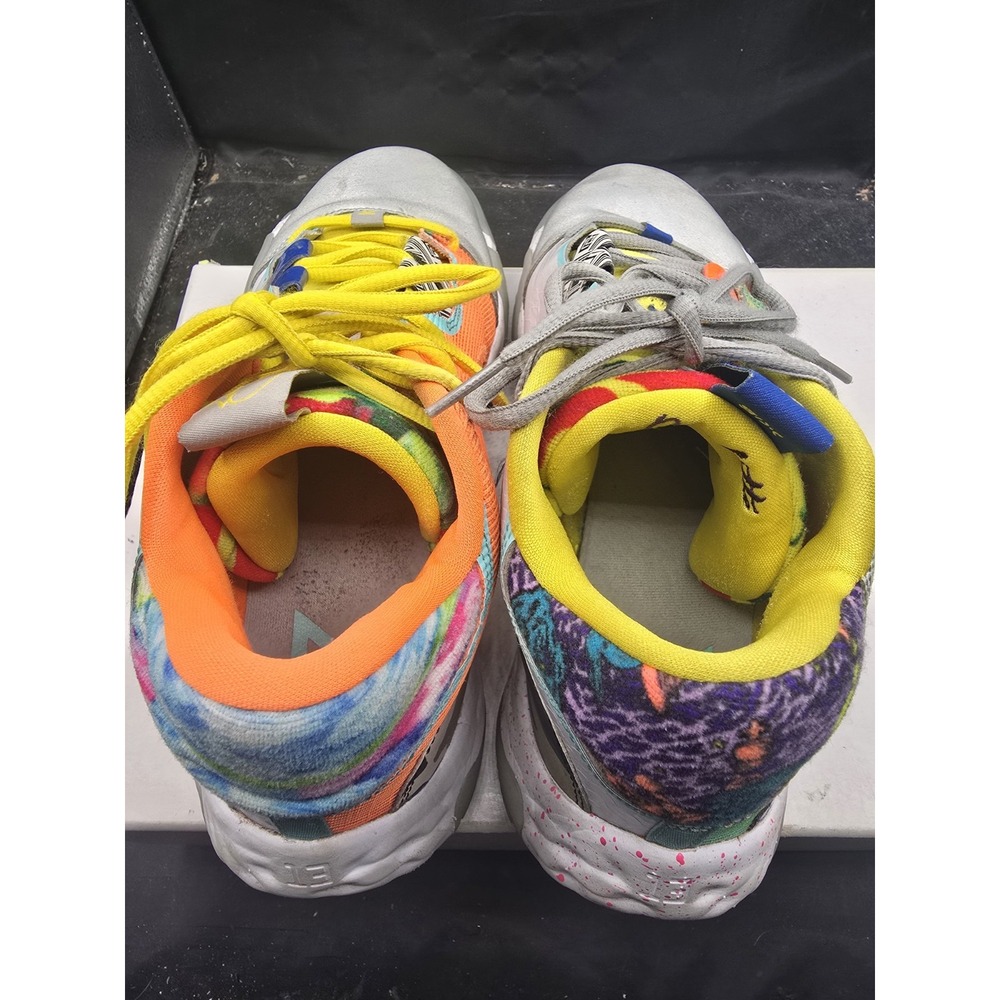 Nike‎ - Picture 2 of 7